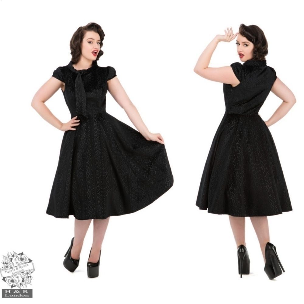 H&R Hearts And Roses Desirable Black Velvet Flocked Animal Print Tea Dress 10